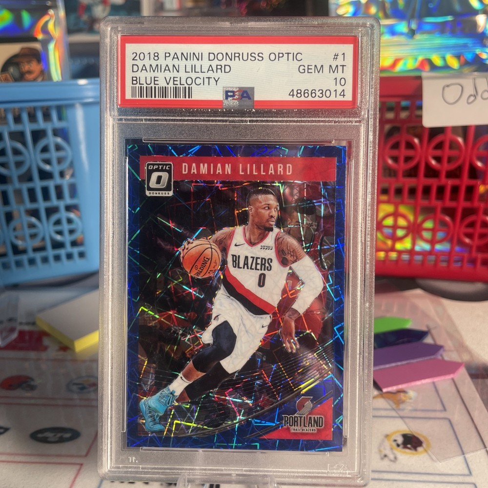2018-19 Panini Donruss Optic Damian Lillard #1 Blue Velocity Prizm PSA 10