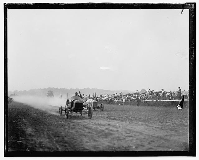 Photo:Benning Md Auto Races Labor Day 1916 Race Cars Crowd
