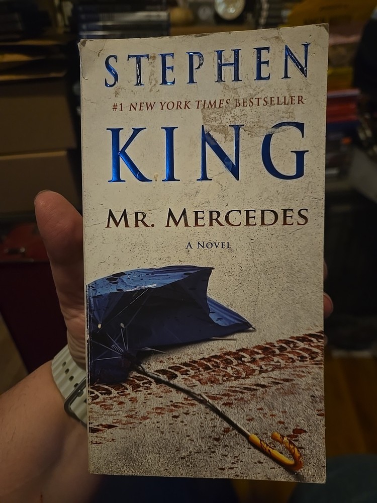 Mr. Mercedes : A Novel by Stephen King (2015, Us-Tall Rack Paperback)