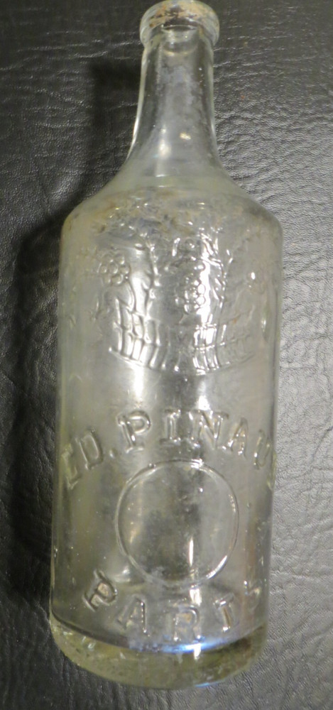 Antique bottle Ed Pinaud Paris 6.75