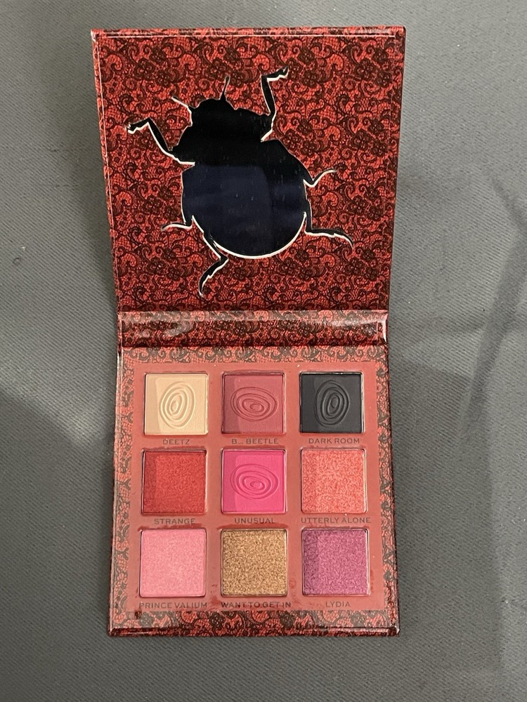 Beetlejuice X Revolution I Myself Am Strange And Unusual Eyeshadow Palette