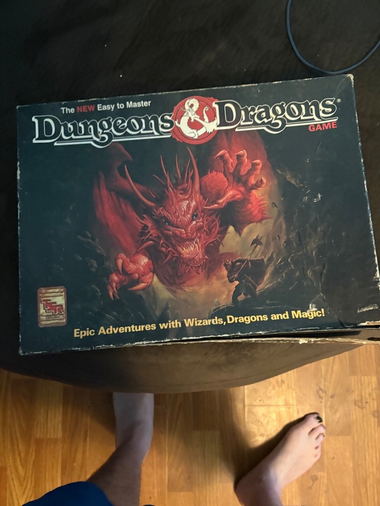 The new Dungeons and Dragons board game #1070 from 1991 LQQK!