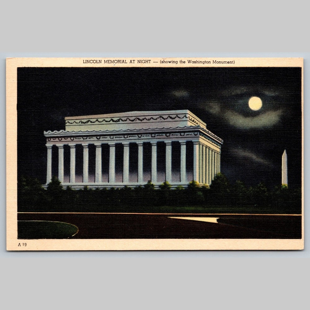 Postcard Lincoln Memorial at Night Washington DC