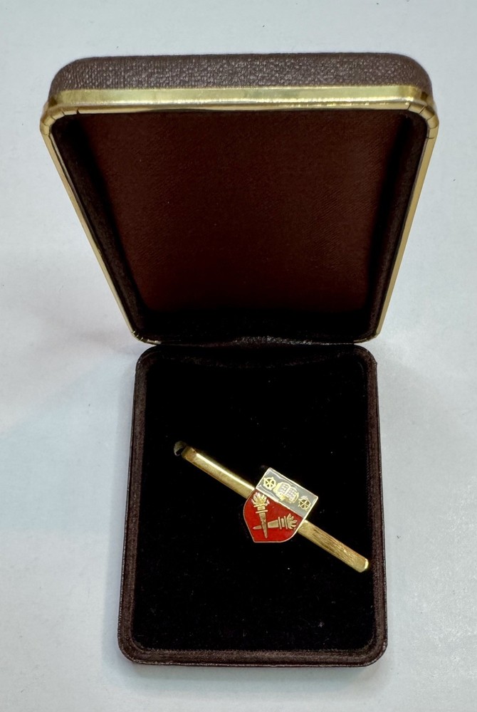 Vintage Men’s Gold Tie Bar Clip with Shield Design Enamel-STAG-OXFORD-ROYALTY