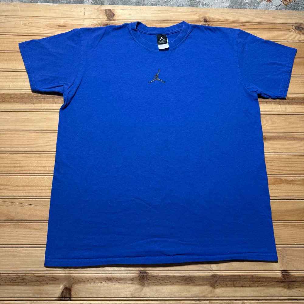 Vintage Y2K Air Jordan Jumpman Logo Minimalist Athletic Sportswear T-Shirt - XL