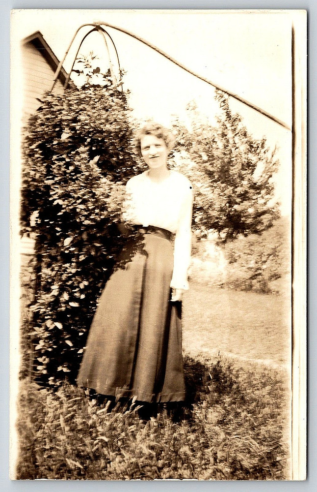 Vintage Picture Real Photo Postcard Old Antique Outdoor Beautiful Girl Dress