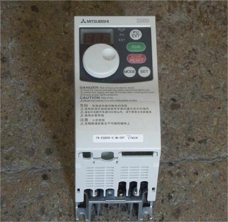 Used 1Pcs Mitsubishi Inverter FR-S520SE-0.4K-CHT 0.4KW 220V Plc Module tp