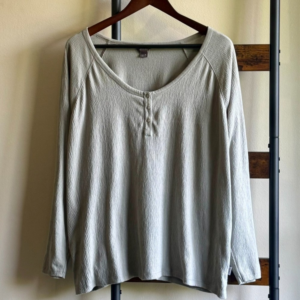 Eddie Bauer Men's Lightweight Gray Green Henley Long Sleeve Shirt Size XL