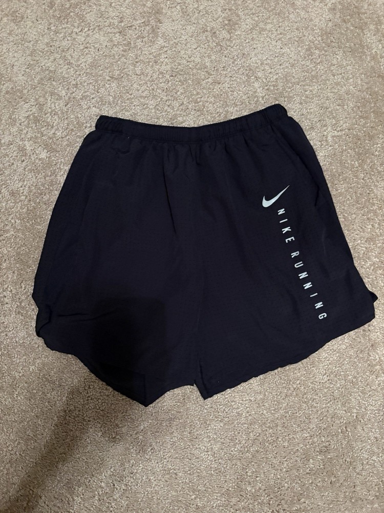 Men’s Nike Stride Running Shorts, 5”, Size Small