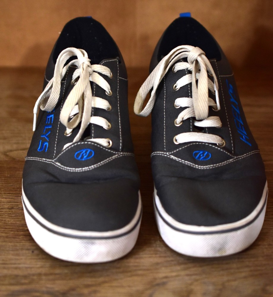 Heelys Skate Shoes  Size 11