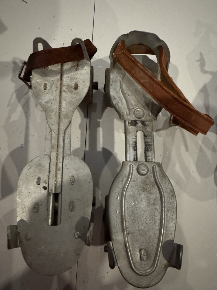 Union Hardware Company Vintage Adjustable Metal Roller Skates Leather Straps