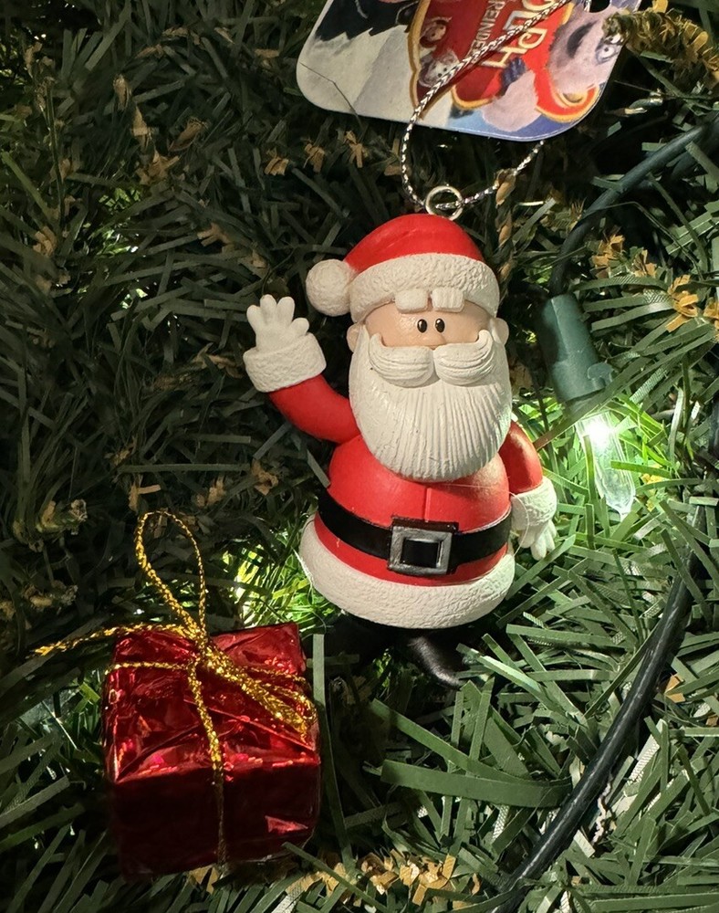 New Santa Clause in Rudolph The Red Nosed Reindeer w Present Christmas Ornament