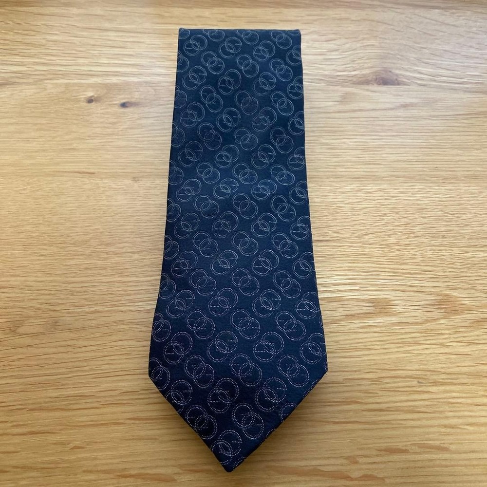GUCCI Necktie Tie All over G Logo pattern 100% Silk Navy Used Made in Italy