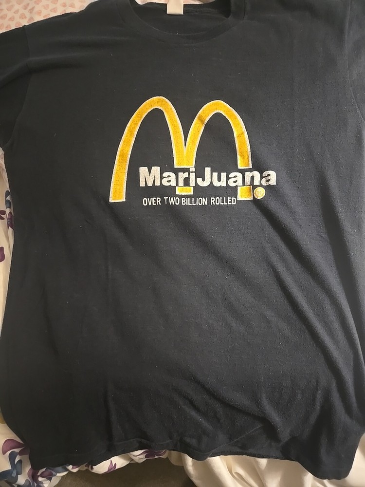 VINTAGE 80s Marijuana Over 32 Billion Stoned McDonalds Parody LARGE T-Shirt Weed