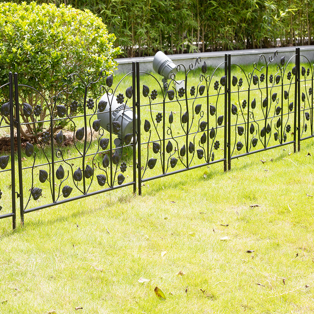 Decorative Garden Fence Rustproof Metal Border Animal Barrier Plant Flower Tree