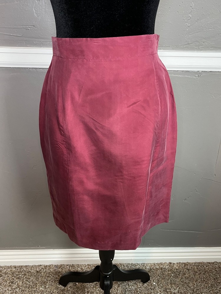 Women's 100% Silk Skirt Size 8 Burgundy Mini Pencil NWT