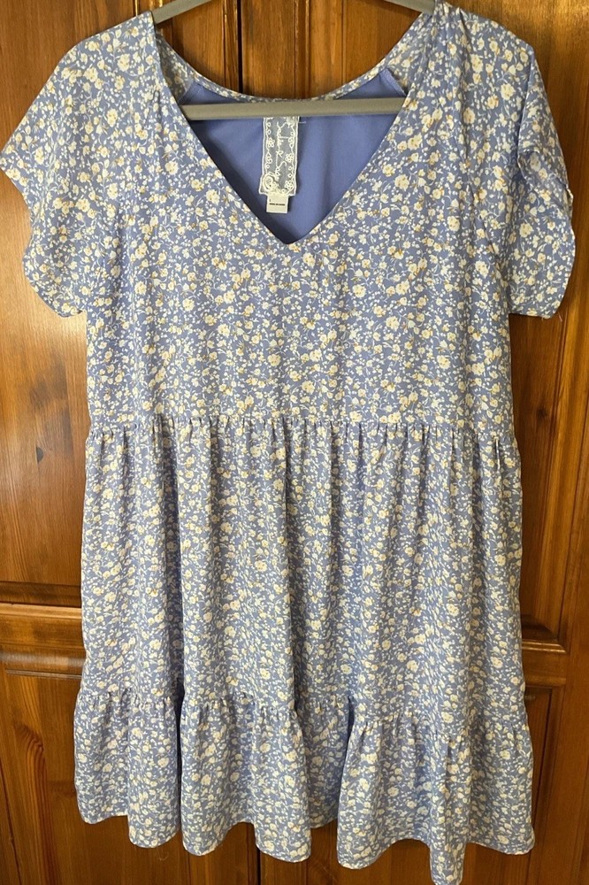 Sadie And Sage Tiered Babydoll Floral Dress Women’s Size L
