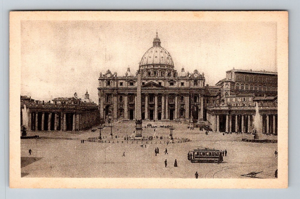 Italy- Rome Saint Peter's Basilica & Plaza Souvenir Old Postal Vintage Postcard