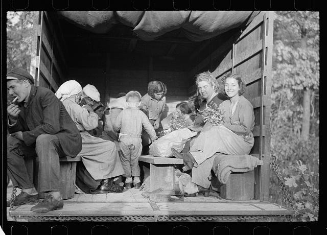 Burlington County New Jersey 1938 Cranberry Pickers in Truck to Philadelphia