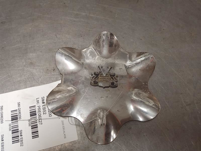 2000 Cadillac Escalade Wheel Center Cap 8745083 OEM Replacement