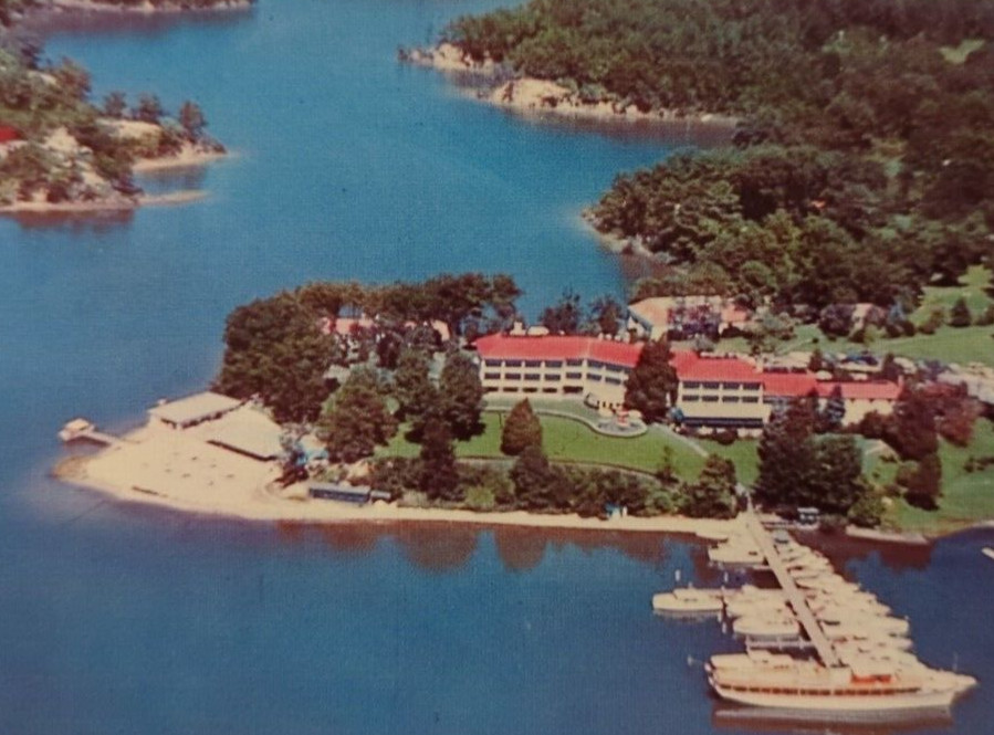 Tides Inn Irvington Virginia Aerial View Yachts Golf Course VA VTG Postcard