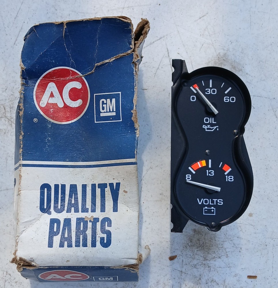 GM AC 25025105 12V Oil Pressure Volt Meter Gauge-image
