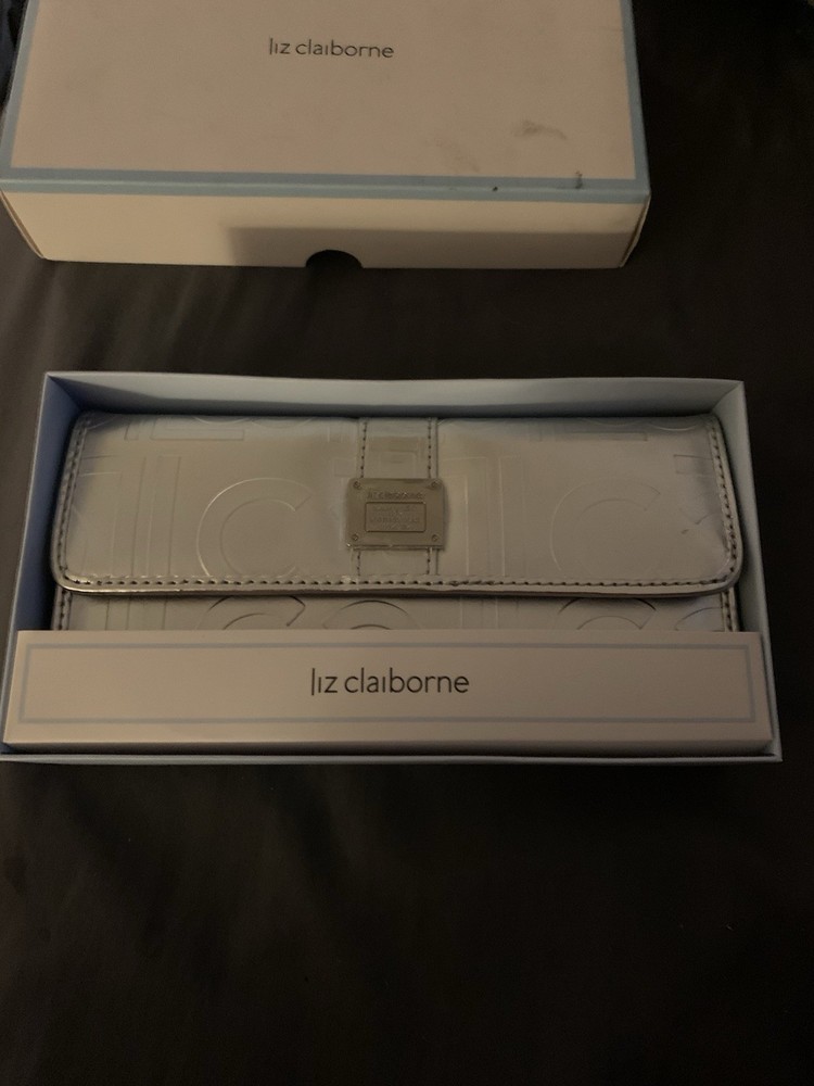 Liz Claiborne White Logo Women's Wallet Solid Pattern Logo Theme for Women