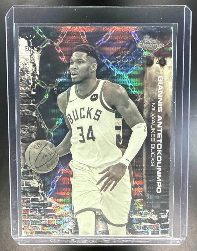Giannis Antetokounmpo 2025-26 Topps Chrome x Cactus Jack Prism Refractor Bucks