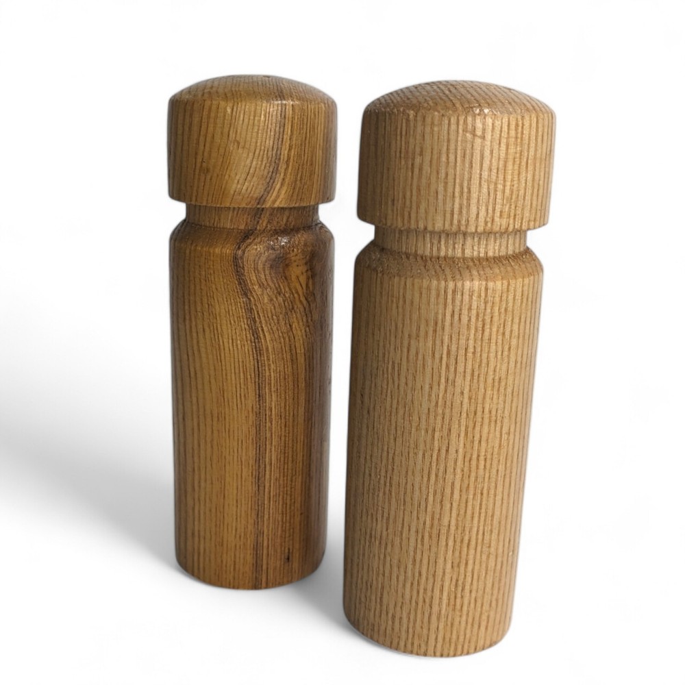 Wooden Set Salt & pepper Shakers Retro MCM Vtg 4.75
