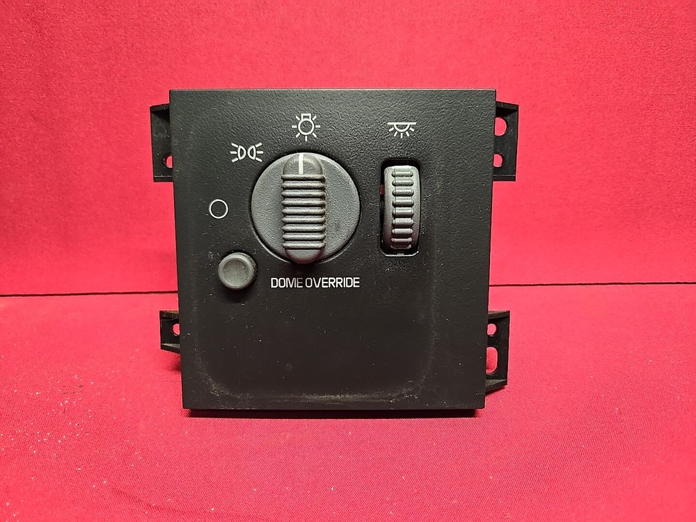 1990-2005 Chevy GMC Oldsmobile Headlight Knob Switch 15755955
