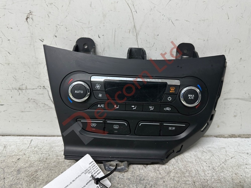 Upgrade Your FORD Focus Titanium 11-15 with Digital Climate Control Panel