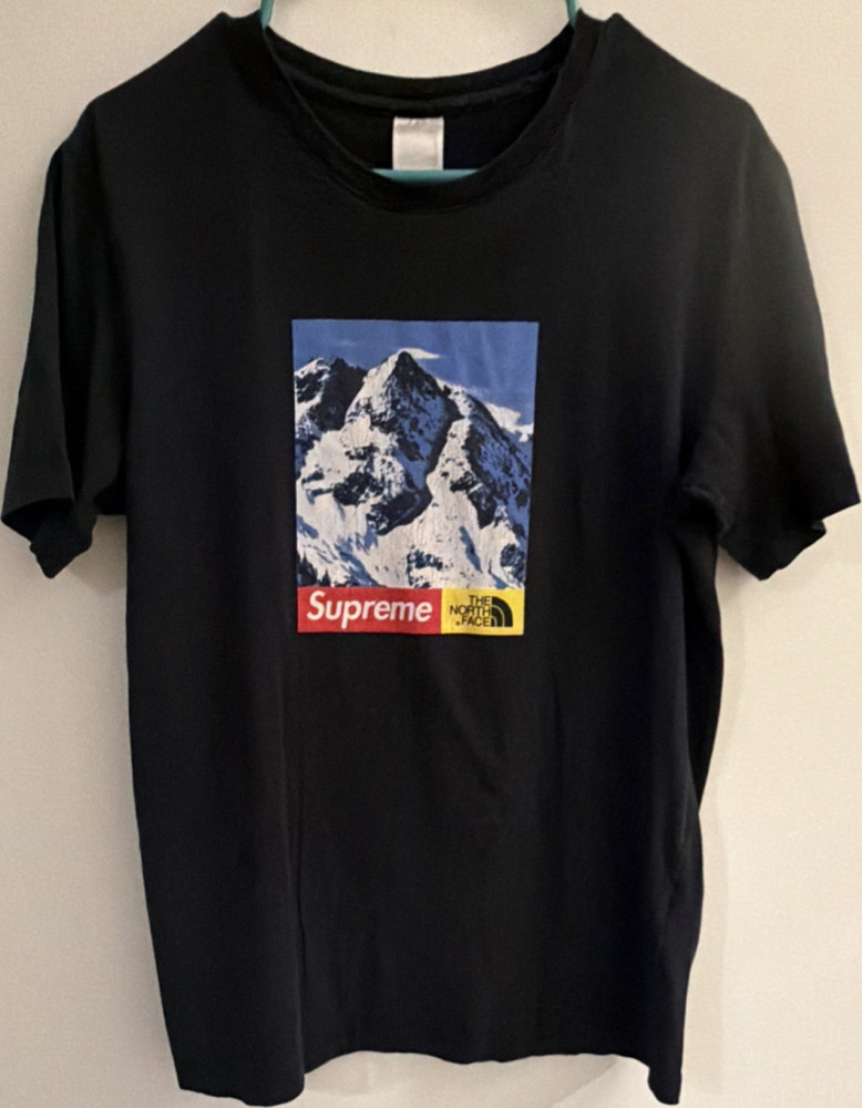 Supreme x The North Face Black Graphic Logo Short Sleeve Men's T-Shirt M