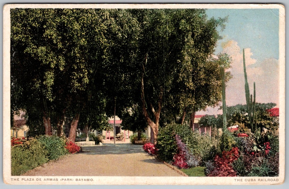 Antique Postcard Plaza DE Armas Park Bayamo, Cuba 1920s