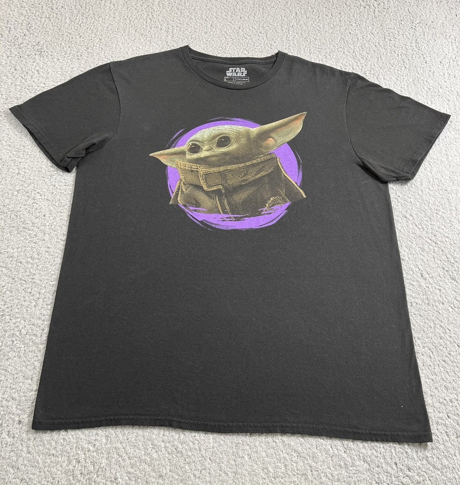 Star Wars T Shirt Men's Size Large  Black Graphic Tee Mandalorian Fifth Sun