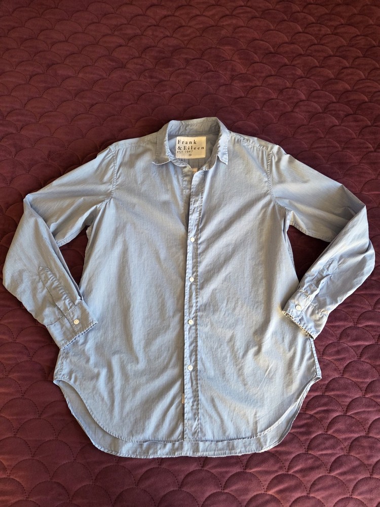 Frank & Eileen Womens Shirt Light  Blue Long Back Cotton Long Sleeve Siz Medium