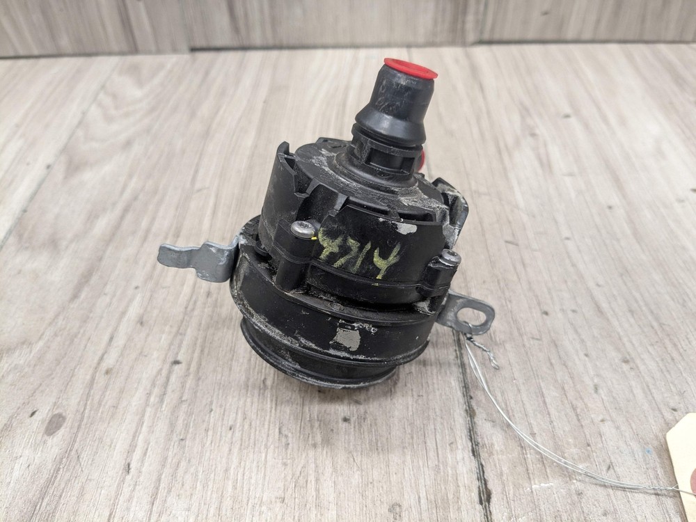 OEM BMW F23 F30 F32 F36 F80 F82 G01* Engine B46 S55 Auxiliary Coolant Water Pump