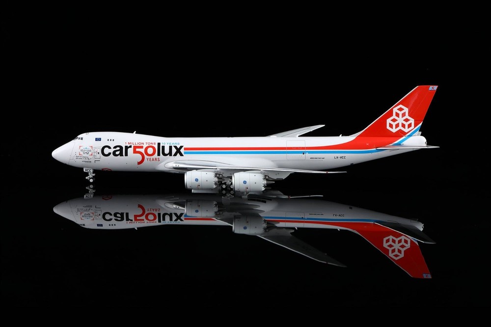 HX Models 1:400 Cargolux Boeing 747-8F LX-VCC 