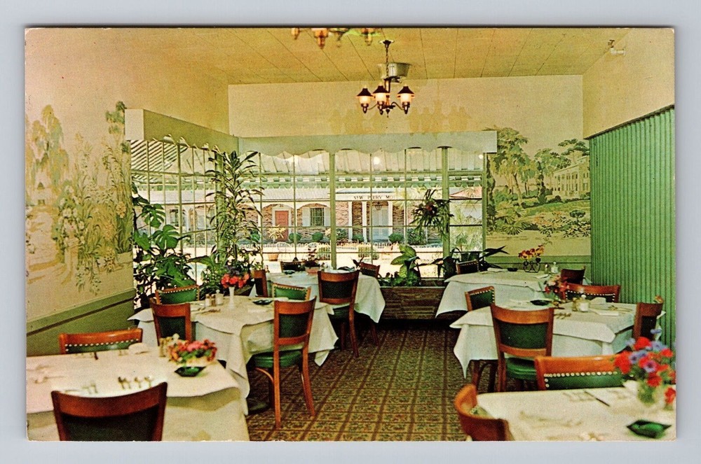 Perry GA-Georgia New Perry Hotel and Motel and Coffee Shop Vintage Postcard