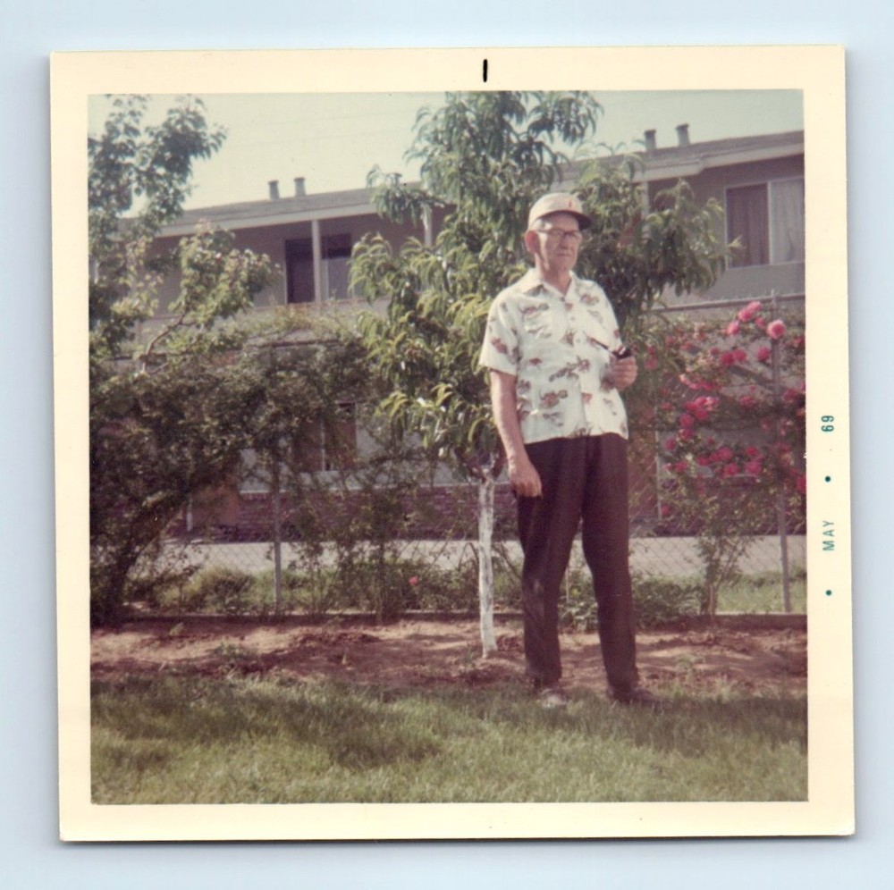Old Vintage Square Color Photo SOLO OLDER MAN SMOKING TOBACCO PIPE IN YARD