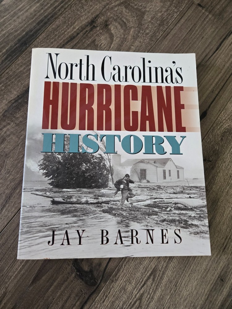 North Carolina's Hurricane History by Jay Barnes (1995, Trade Paperback)
