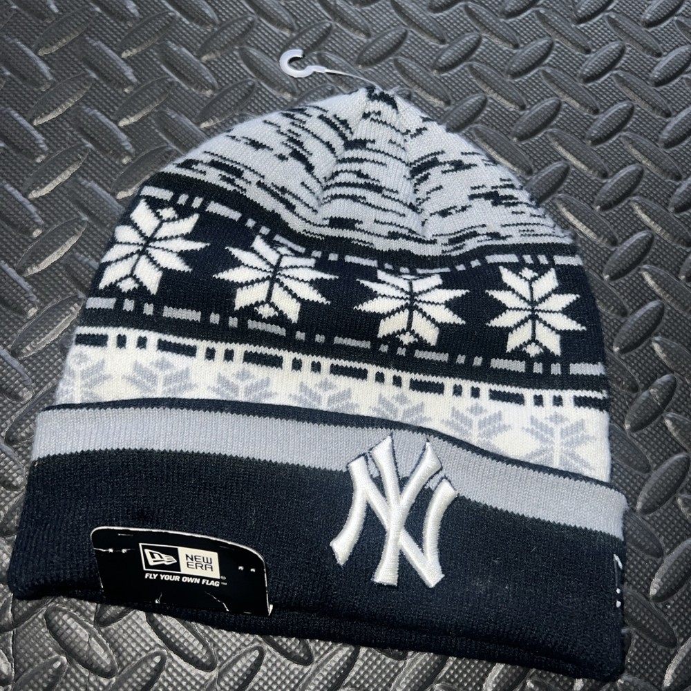 NWT New York Yankees Baseball New Era Blizzard Knit Hat Beanie Cap MLB Blue