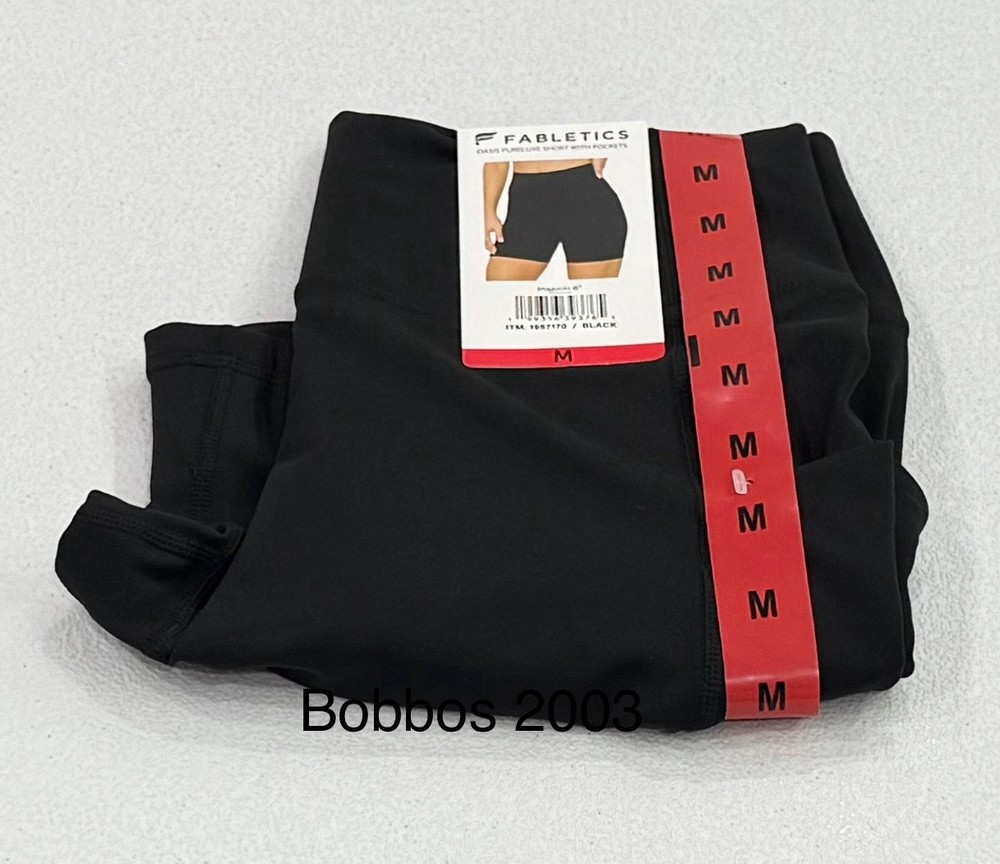 Fabletics Women's Oasis Pureluxe Pockets Shorts, Black, Size M
