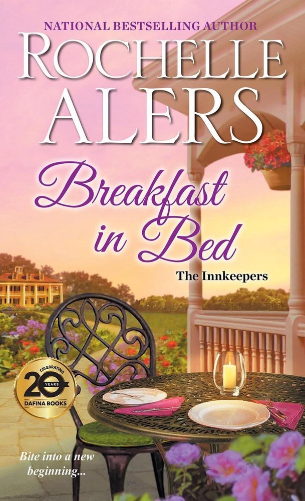 Breakfast in Bed by Rochelle Alers (English) Paperback Book