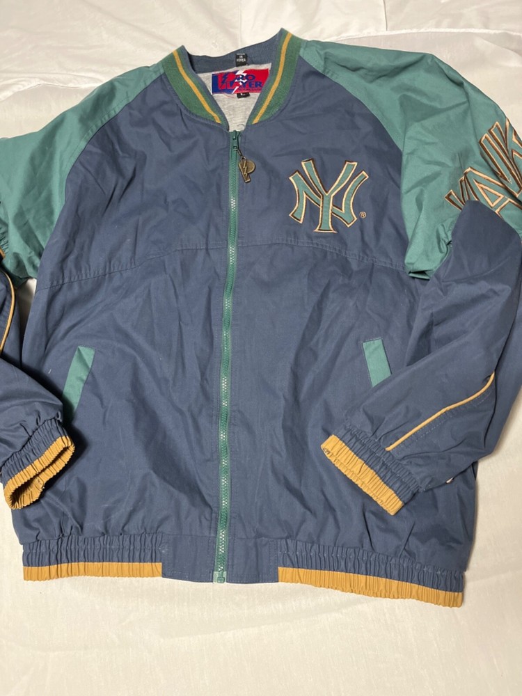 VTG Vintage 90s Yankees Pro Player Windbreaker Jacket Size L 90s Sports Collectible