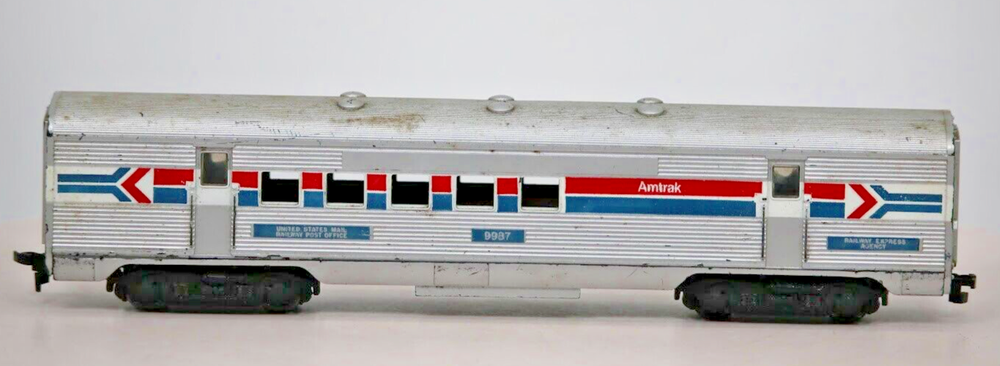 Vintage Athearn HO Amtrak 9987 Streamlined United States Mail Railway