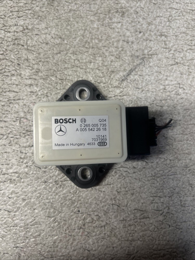 2010-2013 MERCEDES-BENZ E350 YAW RATE SPEED SENSOR OEM A0055422618