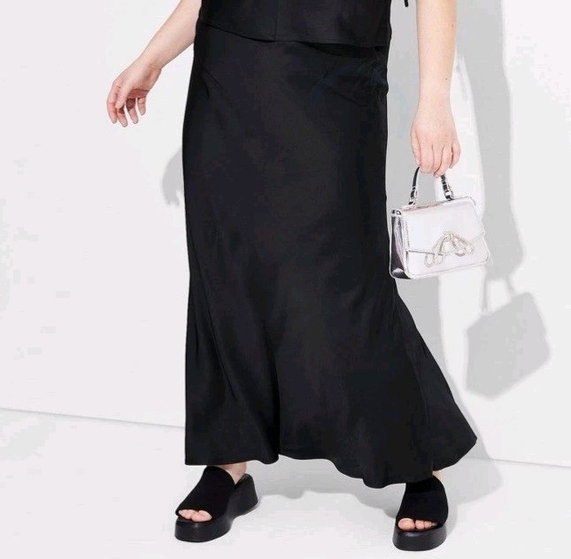 NEW Wild Fable Women's Satin Trumpet Maxi Skirt Black Size XXL