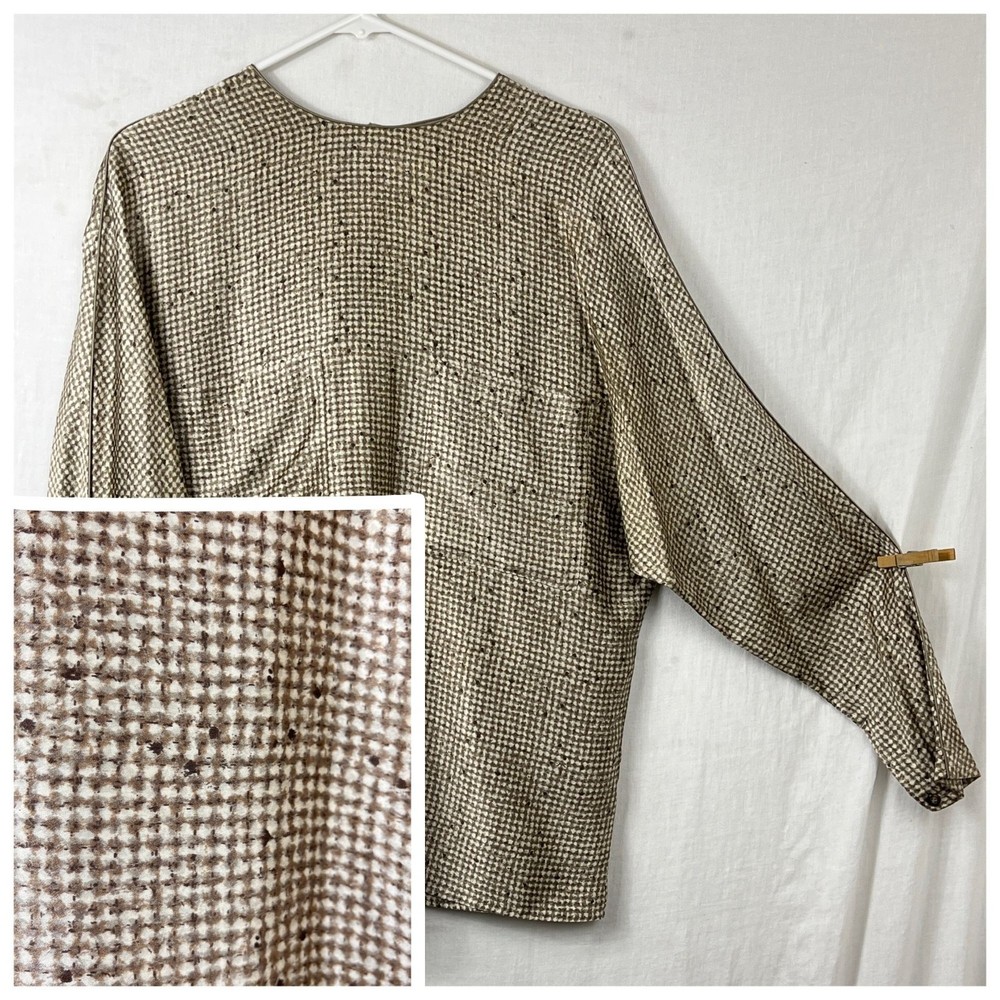 Linda Allard Ellen Tracy 100% Silk Satin Long Sleeve Blouse Sz 10 Abstract Boxy