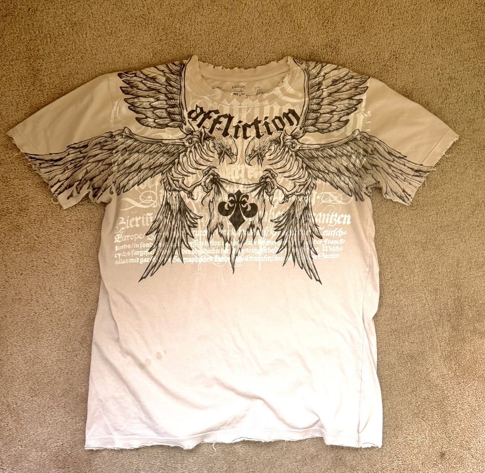 Affliction Men's T-Shirt Size Large Vintage Style Graphic Tee | Wings of Prey