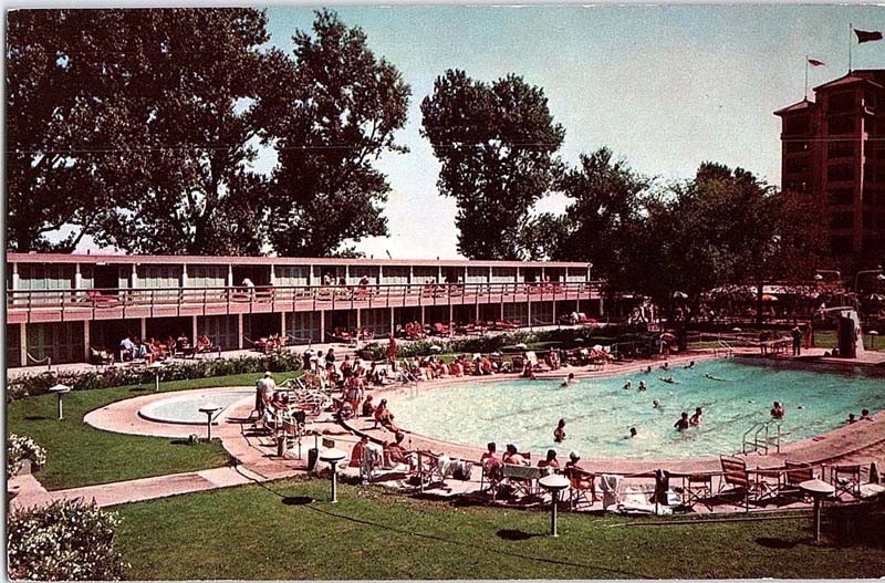 Postcard HOTEL SCENE Chicago Illinois IL m/09 AI7066